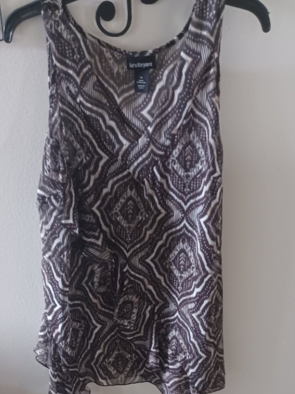 PLUS Lane Bryant Brown/Tan Ruffle Somewhat Sheer VNeck Sleeveless Tunic 16